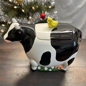 Cooks Club Ceramic Cow Cookie Jar with Adorable Yellow Chick
